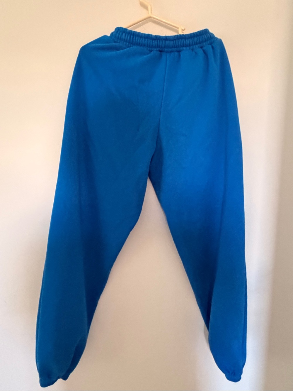 White Fox Boutique Blue Jogger Sweatpants with Pink Logo - Picture 4 of 4